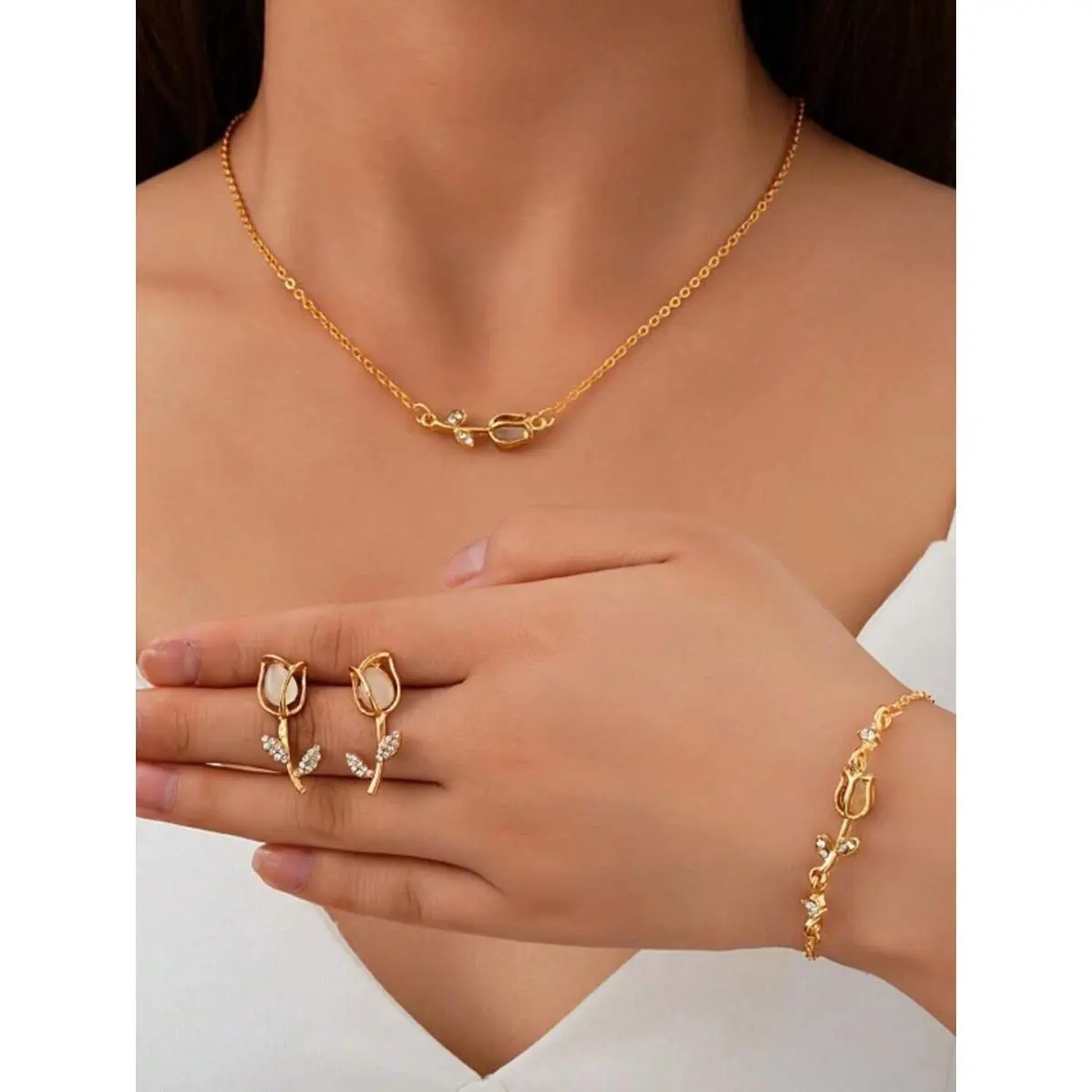 Women's Fashion 4-Piece Plain Costume Jewelry Sets - Synthetic Zirconia Tulip Studs, Bracelets, Necklaces with Bling Effect, Casual Daily Wear, Ideal Women's Gift for Valentine's Day, Glamorous, Electroplated Alloy, Adjustable Chain, Female, All Season Ac