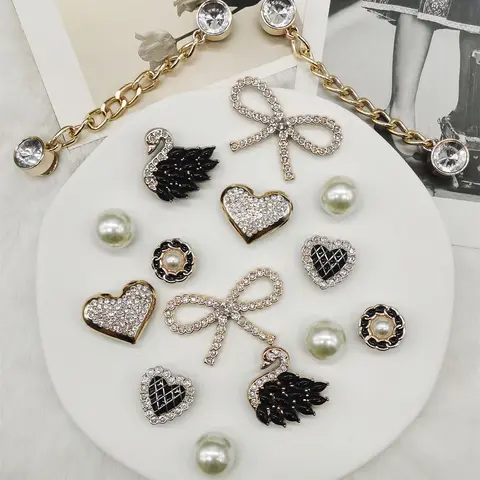 16PCS ABS Resin Swan Heart Shaped Shoe Charms, Cute Shoe Charms, Pearl Rhinestone Bowknot Shoe Decorations, Faux Bead Flower Decorative Shoe Accessories Fit Women Sandals Slippers Birthday Party Gifts, Shoe Embellishment Set, Shoes Not Included
