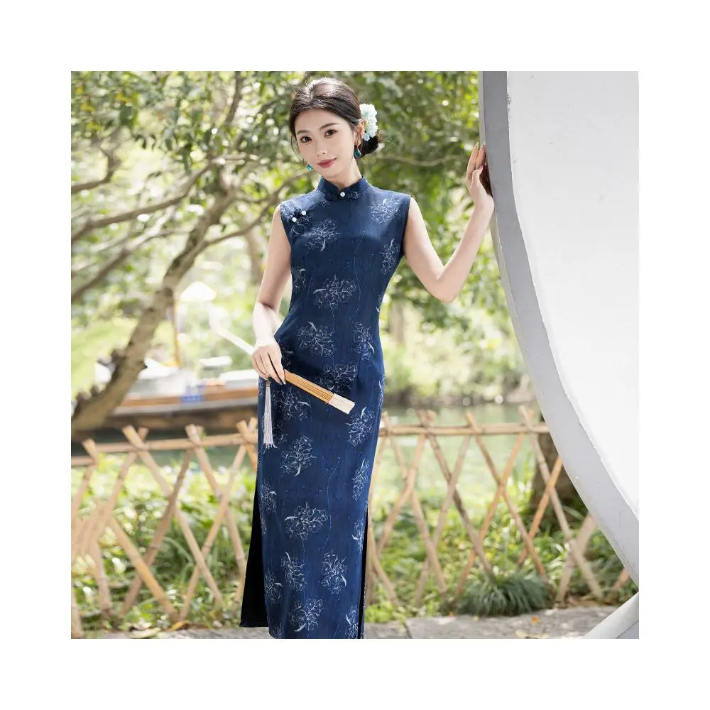 Floral Elegant Qipao Dress | Neo-Chinese Cheongsam, Modern Oriental Dress, Elegant Evening / Daily Wear