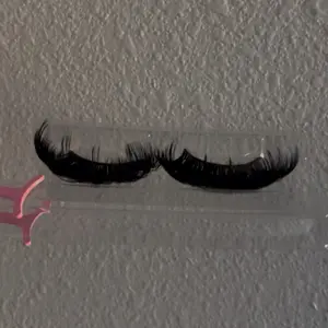 JT Eyelashes - Single Strand with Straight Design for Makeup Use