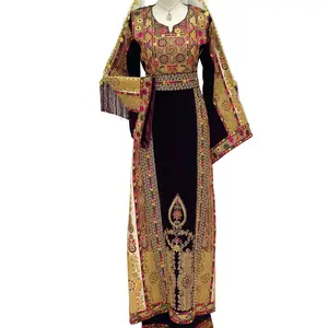 Malikat Al-Turath Thoub: Richly Adorned With Golden Qasab Embroidery