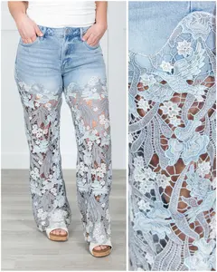 Lace Me Up Risen Jeans