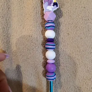 Narwhal Size 5mm Crochet Hook with Colorful Beads and Unique Design for Crafting