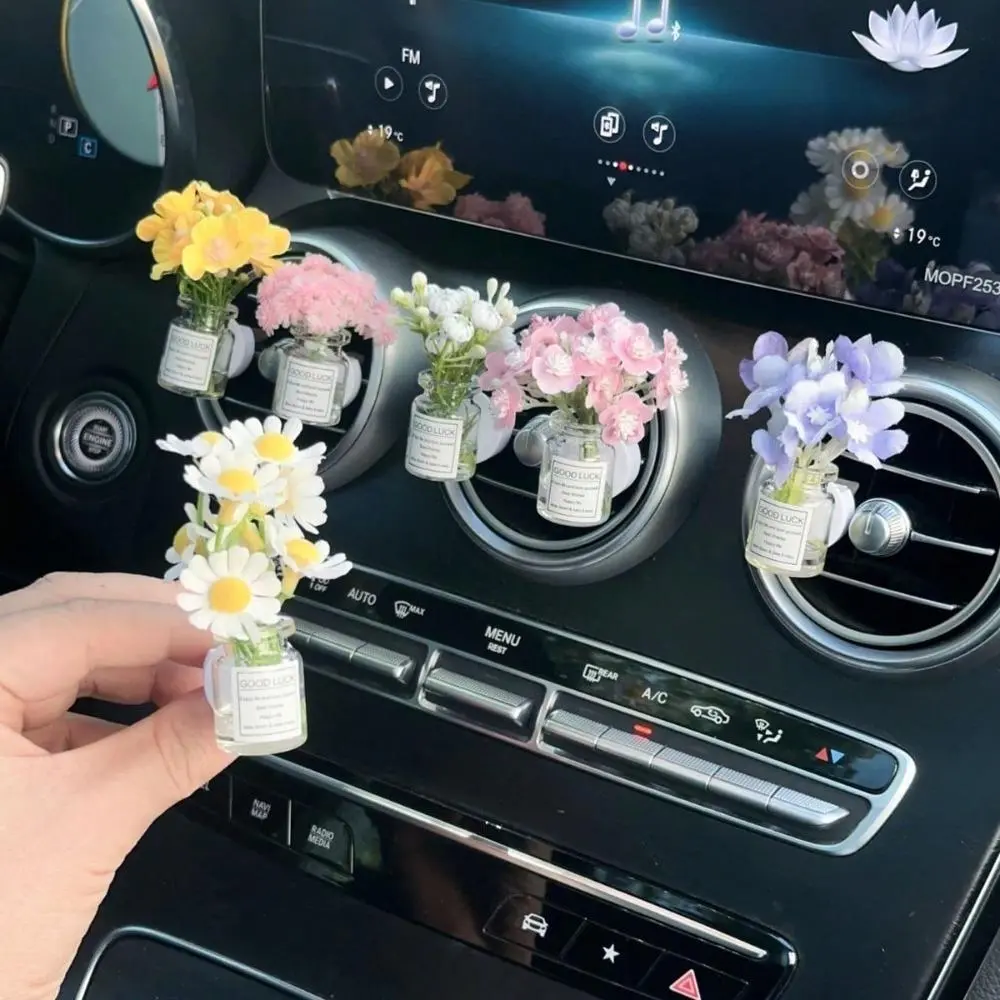 6PCS Mini Glass Bottle Dried Flower Car Air Vent Clip, Ins Aesthetic Boho Floral Car Air Freshener Decor, Cute Daisy Rose Flower Vent Charm, Stylish Automotive Interior Accessory for Women Car Decor & Gift