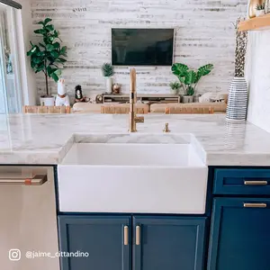 30 Inch Reversible Fireclay Farmhouse Sink - White