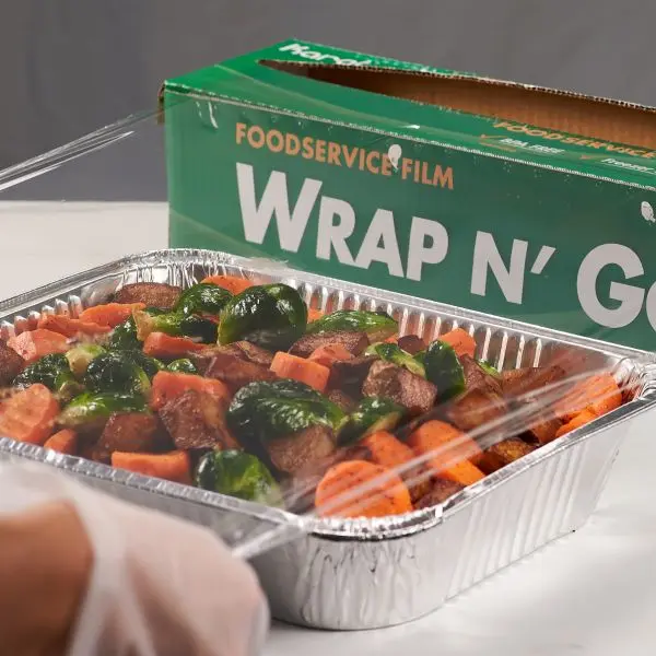 18" x 2000' WRAP N'GO Foodservice Film with Serrated Cutter - 1 Roll