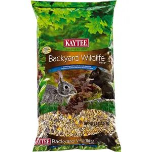 Kaytee Backyard Wildlife Food Blend For Wild Squirrels, Chipmunks, Rabbits and Other Backyard Wildlife, 5 Pound