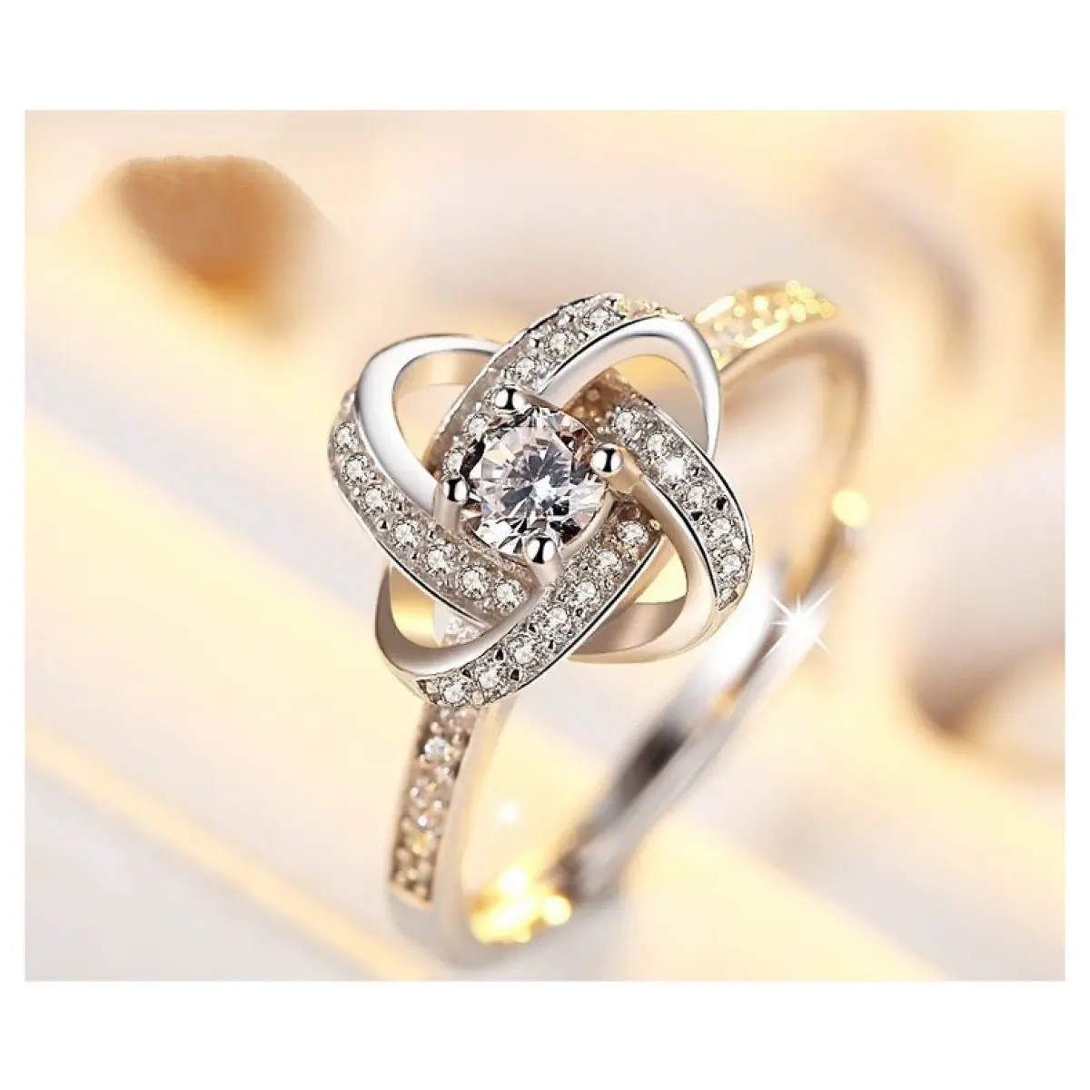Women's Light Luxury Micro-Inlaid Zirconia Ring, Adjustable Statement Ring, Suitable for Dates, Weddings, Adjustable Rings, Statement Rings