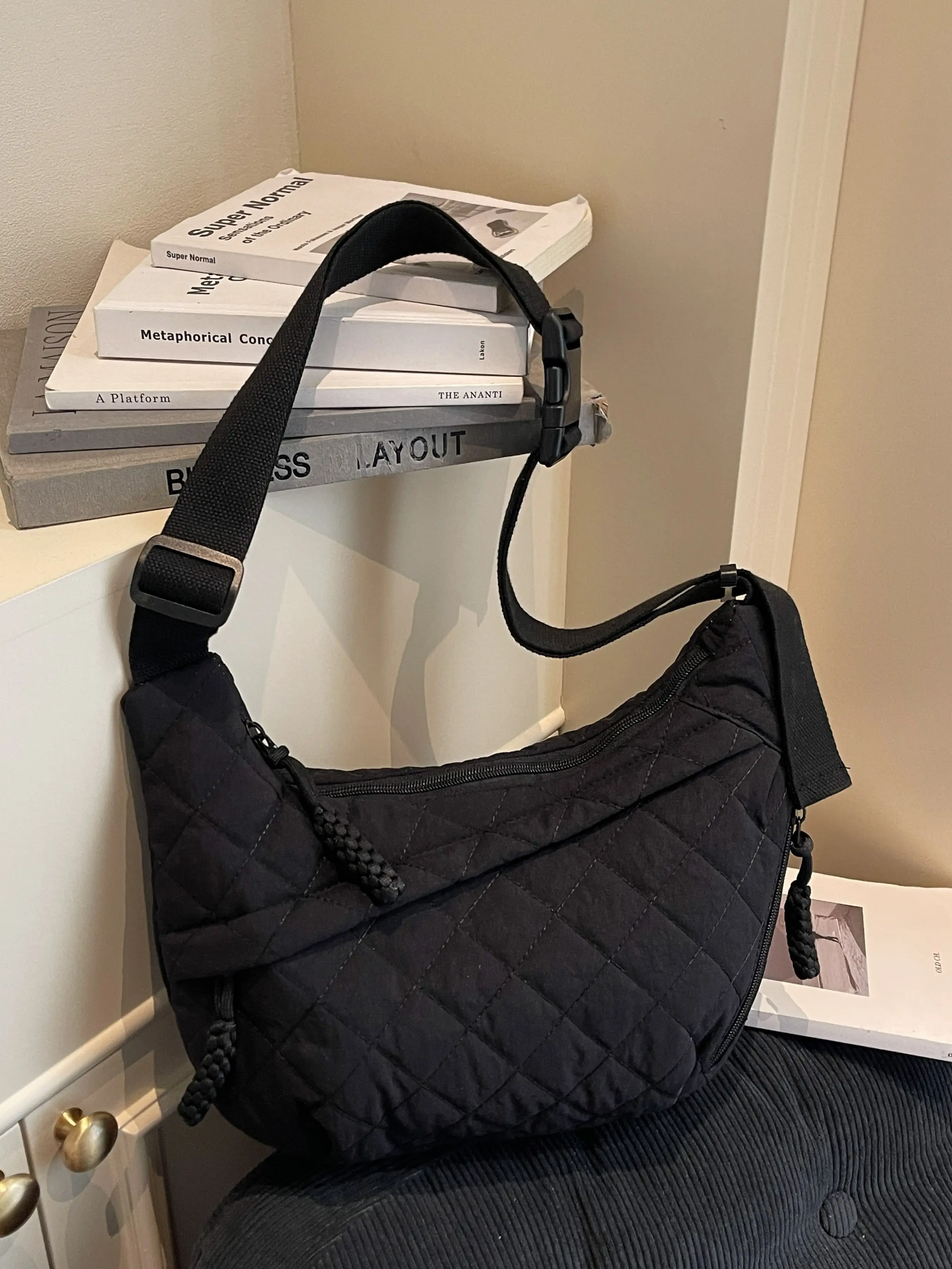 Women's Plaid Dumpling Bag, Versatile Casual Crossbody Bag, Fashion Commuter Shoulder Bag, Handbag Shoulder Bag, Ideal for Daily Commuting and Shopping, Cross Body Bags, Crossbody Purse
