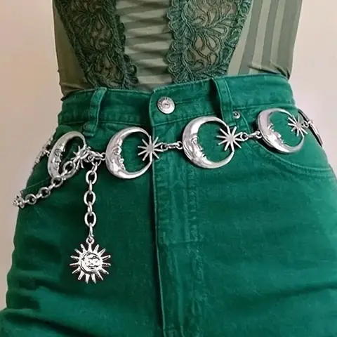 Versatile Waist Belt Decorative Accessory, Punk Fashion Belt, Punk Fashion Waistband, Punk Style Belt, Sun Moon Pendant Metal Single Layer Belt, Suitable for Dresses & Pants, All Seasons Wear