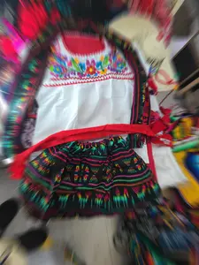 Traje 12 de Diciembre