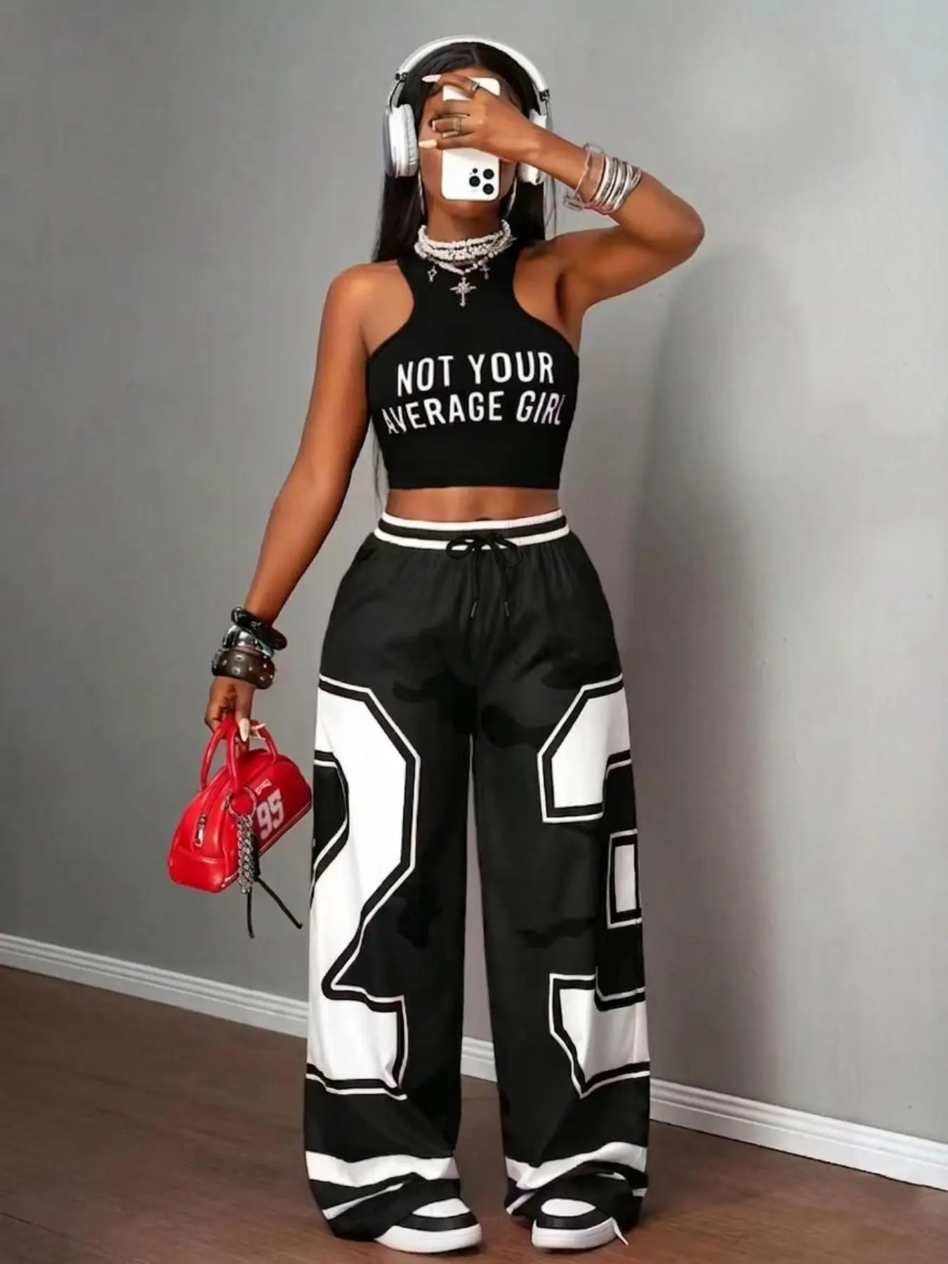 New Summer Casual Sporty Style Activewear Round Neck Patchwork 23 Number Slogan Print Short Sleeve T-Shirt + Shorts Matching Workout Set for Women Casual Athletic Sportswear