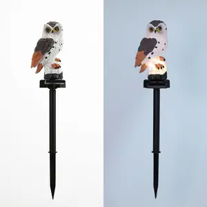 Outdoor Solar Owl Garden Lights Realistic Resin Animal Landscape Lamp LED Waterproof Solar Pathway Stake Automatic Dusk-to-Dawn Lighting for Yard Lawn Patio Decorative Solar Owl Statue