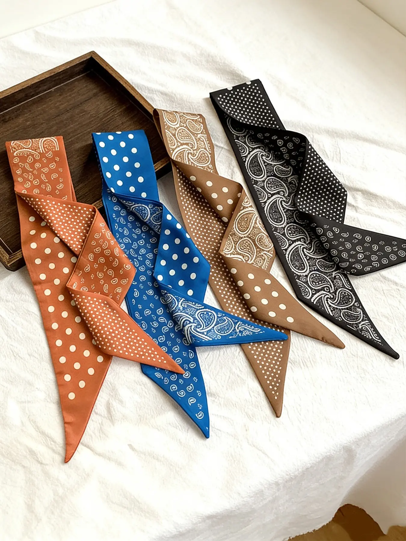 Vintage Polka Dot French Style Polyester Scarf, Elegant Waistnut Design, Suitable for Women and Girls, Multifunctional Accessory, Multifunctional Use, Paisley Print Scarf, Vintage Print Headscarves, Scarf Head Wrap, Printed Polyester Scarf