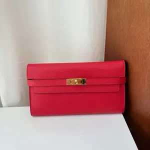 Pre-owned HERMÈS leather Clutches & Wristlets Hermes epsom red Kelly wallet gold buckle