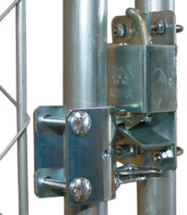 Coline Junior Gate Latch - 1-Handed Operation, Padlocked for Additional Security, Fits 1.25-1.5 in OD Round Tube, Functional Compact Design for Residential Gates