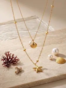 Shell Starfish Gold Stacked Layered Necklaces for Women Pearl Pendant Charm Gold Chain Necklace Adjustable Boho Jewelry Vacation Accessories Trendy Gifts for Women Summer Beach Accessories