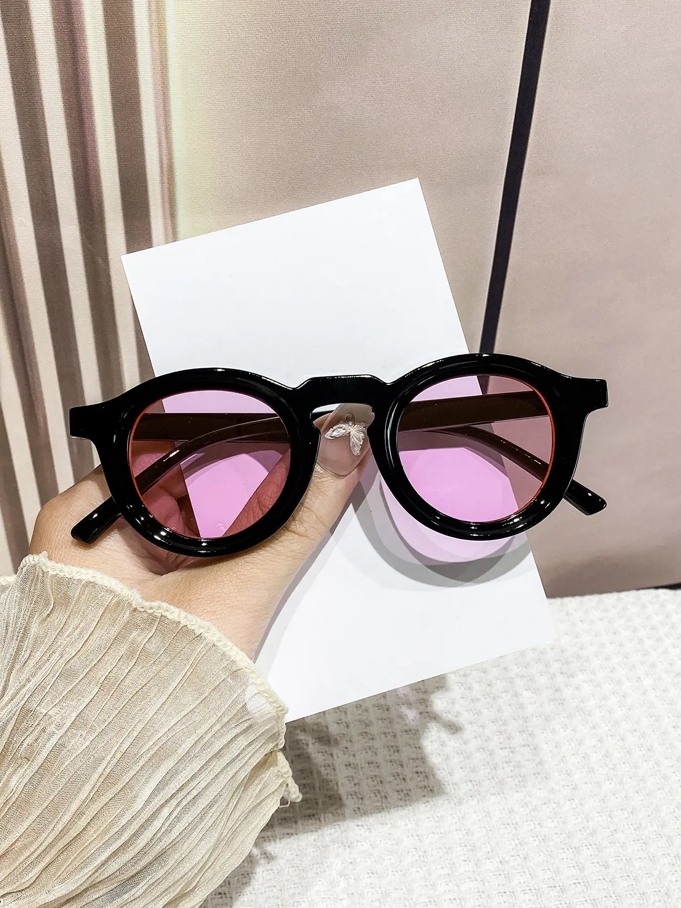 Women's New Classic Vintage Round Small Frame Sunglasses, Fashion Trendy Eyewear, Stylish Shades, Round Face Eyewear, Versatile Use, Street Photography Party Music Festival Birthday Gift, Round Sunnies