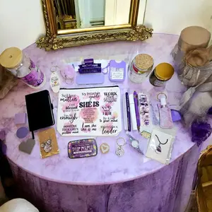25 Capsule Bookish Bundle