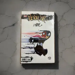 Venom War #2 Skottie Young Cover (Marvel Comics November 2024) - Signed 🔥