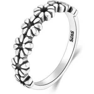 Silver Ring, Daisy Flower Hawaiian High Polish Tarnish Resistant Comfort Fit Wedding Band Ring