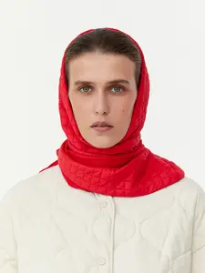 Puffer Quilted Headscarf in Red