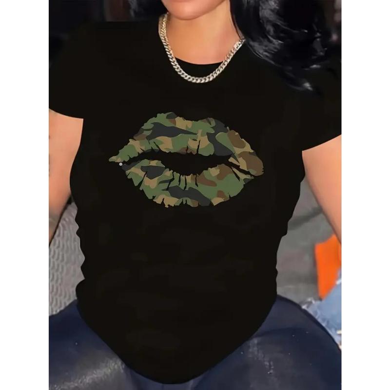Plus Size Camo - Lip Print T - Shirt for Women Casual Crew Neck, Medium Stretch Suitable for Summer and Outdoor