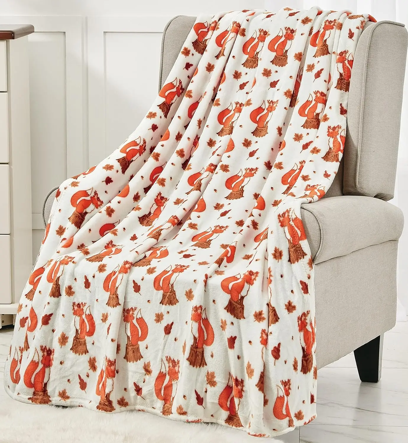 Autumn Forest Fox Throw Blanket, Cute Woodland Animal Bedding, Soft Plush Fleece Fall Decor, Cozy Seasonal Gift for Home