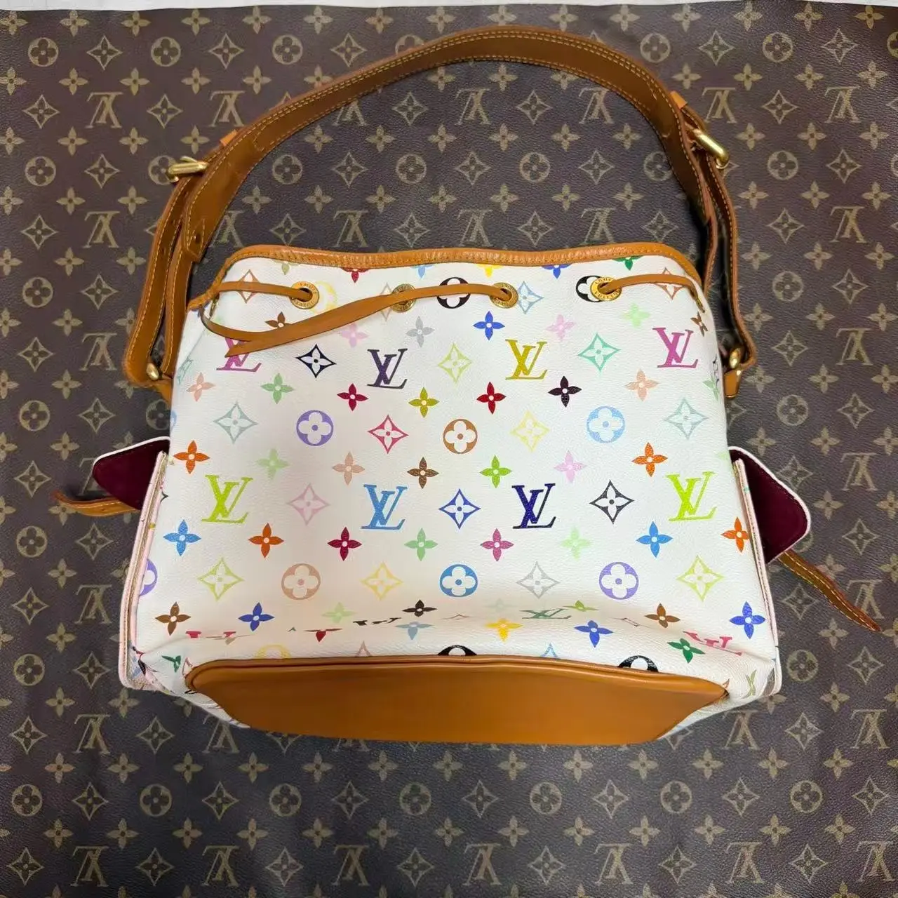 Pre-owned Louis Vuitton Pre‑Loved Authentic LV Multicolore Noe GM Bucket Bag White