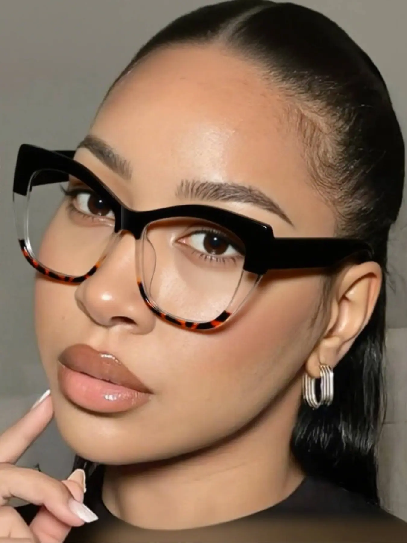 Women's Retro Cat Eye Glasses Frame, Casual Fashion Eyewear, Anti-Blue Light PC Lens, All Seasons Wearable, High-Quality Trendy Accessories, Stylish Trendy Eyewear, Fashionable Frames Glasses, Fashion Eyeglasses, Fashion Accessory Eyewear