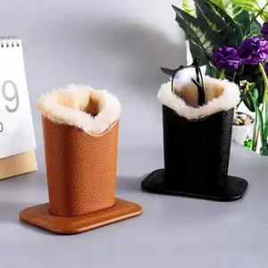 Unisex Compact PU Leather Eyeglass Holder Stand with Plush Trim, 1-Pack Plush-Lined Protective Glasses Case for Desk, Nightstand