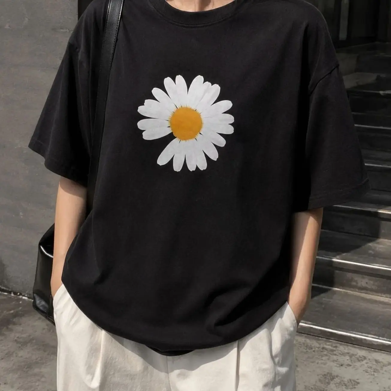 GD Daisy Shirt, GD Bigbang 2026 Tour Tee, GD Flower Shirt, Kpop Concert Tee, Comfort Colors Shirt, Music Fan Gift, Korean Music Tee YZV