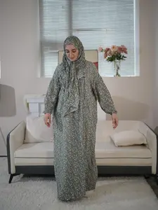 Women's Ditsy Floral Print Zipper Arabian Dresses with Hijab, Elegant Bishop Sleeve Long Sleeve Muslim Dress, Ladies Islamic Clothing for All Seasons, Modest Muslim Outfits