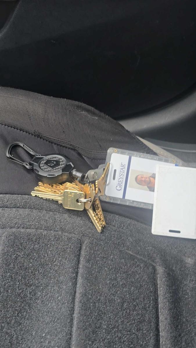 Item: Badge Holder* 2