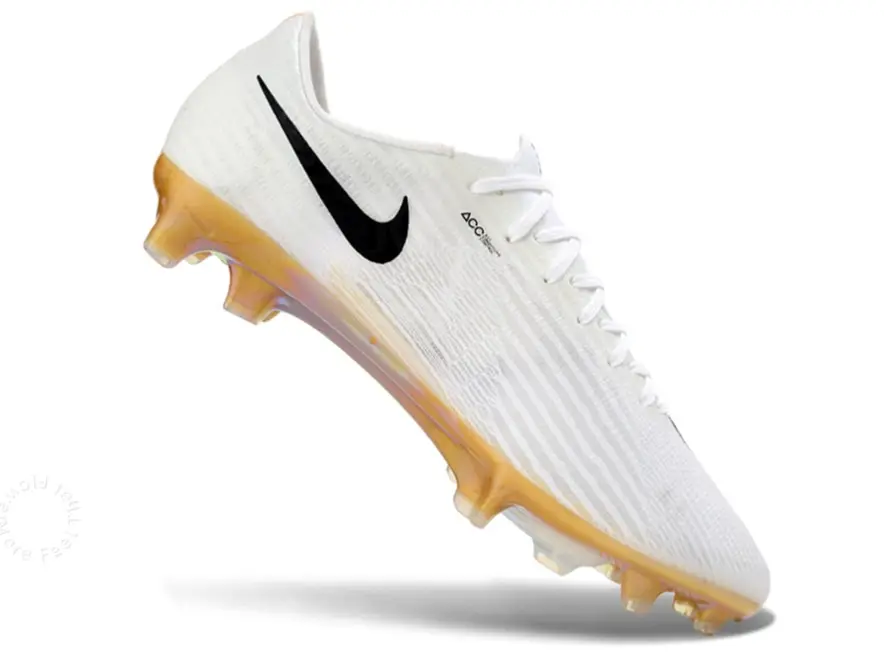 Amber Iridescent Long Stud Anti-Slip Outsole Pure White Vertical Stripe Flyknit Fabric Black Logo Low Cut Pro Soccer Cleats, Lightweight Breathable Natural Grass Speed Training Boots For Men Women Match Footwear