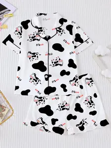 Cute Cartoon Cow Print Kids Pajama Set, Fire Retardant Button Front Shirt and Loose Fit Shorts, Casual Home Wear for Boys and Girls, Pajama Lounge Sets