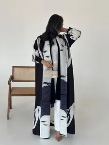 Women's Abaya Long Robe Jacket, Block Ethnic Casual Style, Loose Fit Pleated Belted Design, Muslim Fashion for All Seasons