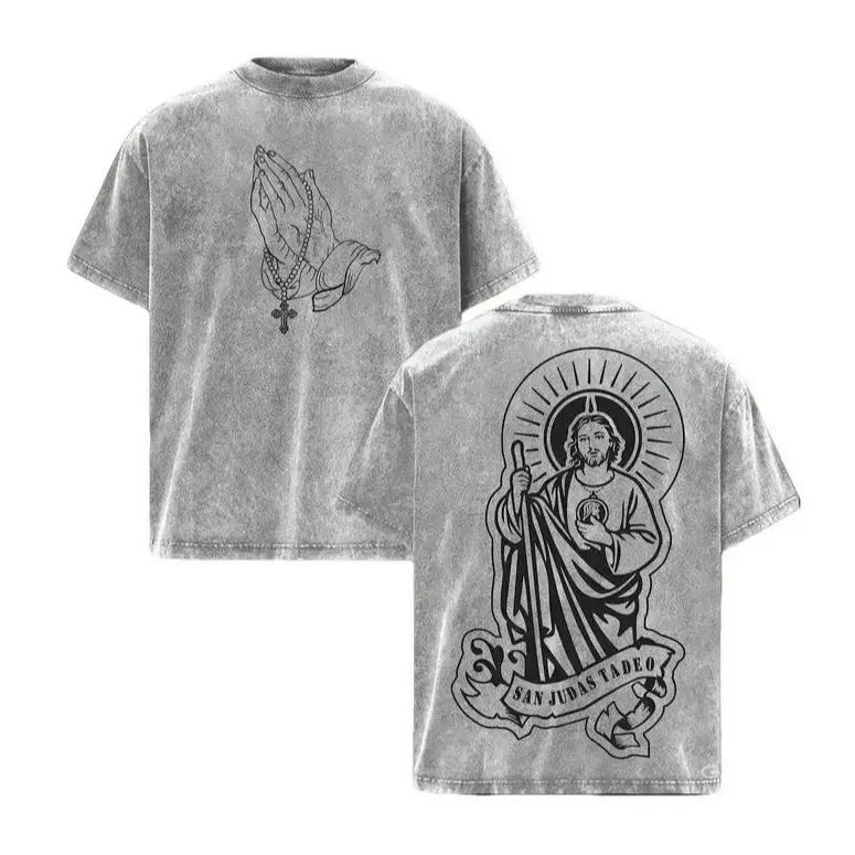 San Judas Tadeo T-Shirt Vintage Washed Christian Graphic Tee Prayer Hands Rosary Heavy Cotton Faith Streetwear Religious Unisex Outfit Menswear Classic Oversized