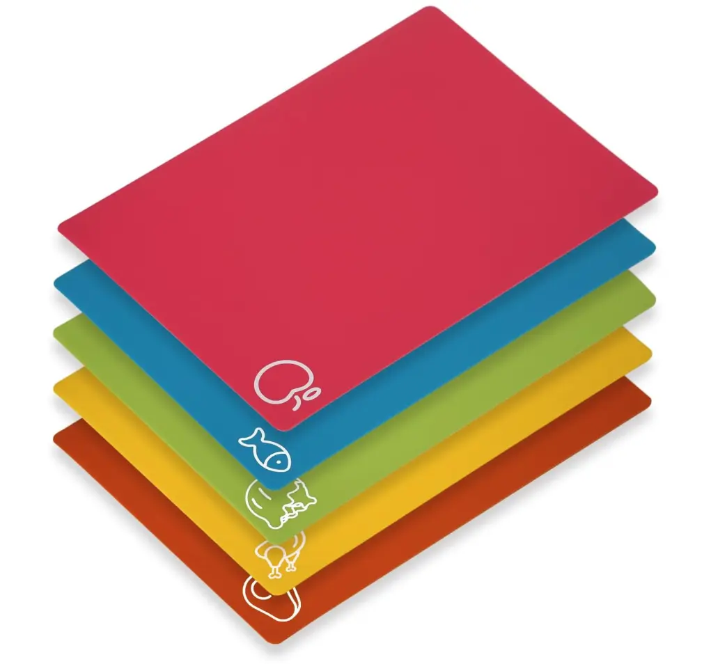 Kitchen 5-Piece BPA-Free, Lightweight, Non-Toxic Plastic Chopping Board Set with Non-Slip Base – Flexible Camping Cooking Cutting Board for Meat, Vegetables