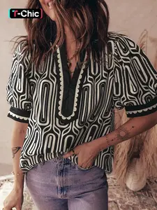Hotapei Fashion Geometric Print Colorblock Shell Hem Patchwork Fitted Short Sleeve Top Blouses Shirts Lady Womenswear, Stylish Casual Summer Wear, Women's Clothing