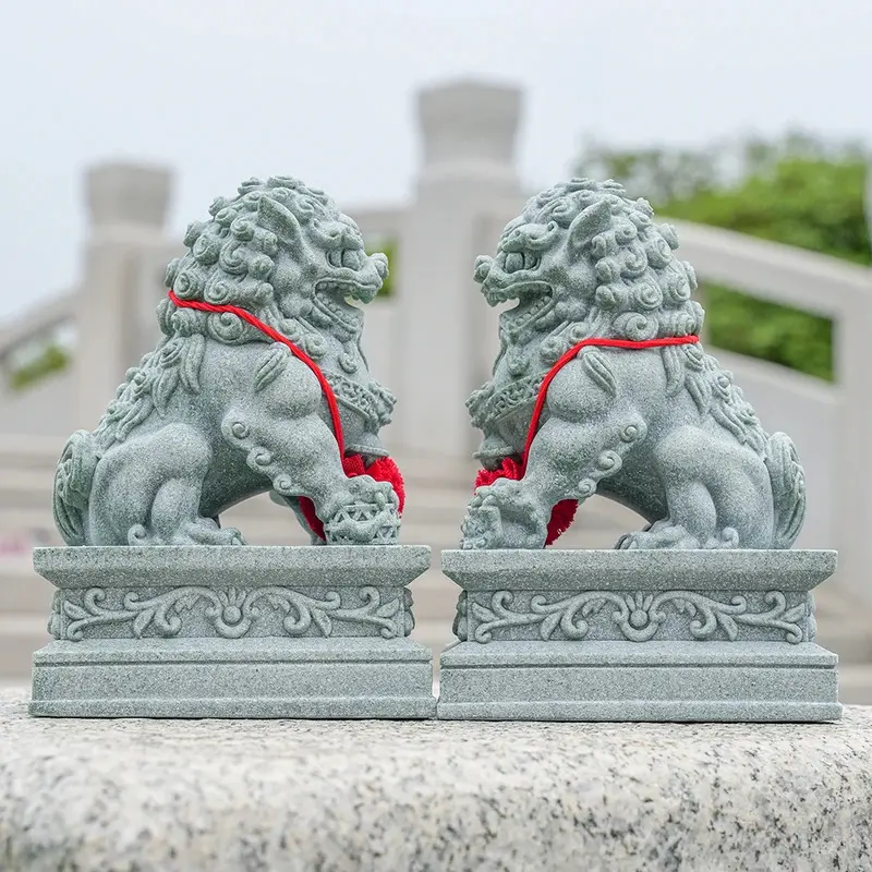 Chinese small stone lion ornaments miniature scene attracting wealth national style ornaments green sandstone desktop ornaments