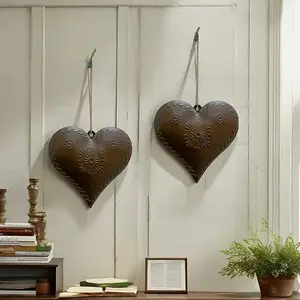2-piece set - Retro bronze metal heart, Heart Design, suitable for indoor decoration, outdoor and indoor weddings, Valentine's Day, perfect home decoration gift, perfect decorative gift for family and friends, Hanging Ornaments