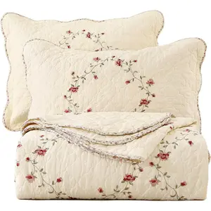 3- Floral Embroidered Bedspread Coverlet Set Oversize    Reversible Patchwork 1 Quilt and 2 Pillow Shams (Flower,Oversize )