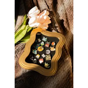 The Gilded Shadow Box Pinboard