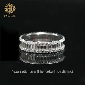 ​Unimoiss 122-Stone Ring with D-VVS Lab-Grown Moissanites, Hypoallergenic S925 Sterling Silver Stackable Band.Perfect for dates, parties, or daily style. An excellent gift for birthdays, Mother's Day, and anniversaries.