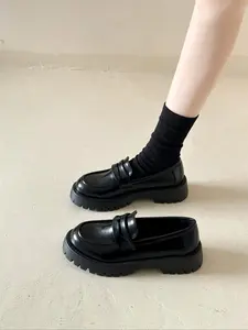 Fashion Plus Size Flat Loafers for Women, Spring Autumn New One-Step Single Shoes, British Style Soft Sole Rubber Leather Pumps, Walking Shoes, Slip On Flats