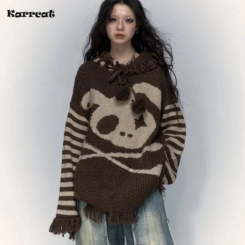 Grunge y2k distressed sweater