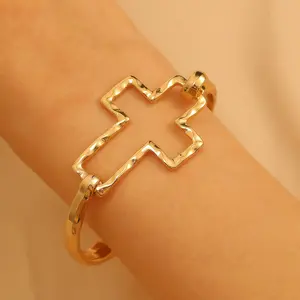 Tewiky Chunky Gold Large Heart/Cross/Paperclip/Figure-eight Bracelet for Women Fashion Adjustable Hammered Love Statement Bangles Simple Heart Bracelets Valentines Gift Unique Jewelry