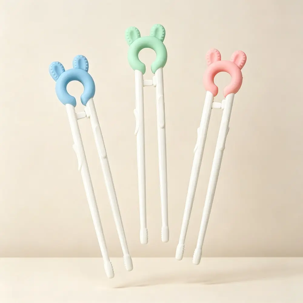 3pairs Cute Bear Ear Children's Training Chopsticks with Ergonomic Rings Reusable Learning Chopsticks Non slip for Beginners Easy to Grasp Eating Training Chopsticks Kitchen Dining Learning Tools Outdoor Tableware Set
