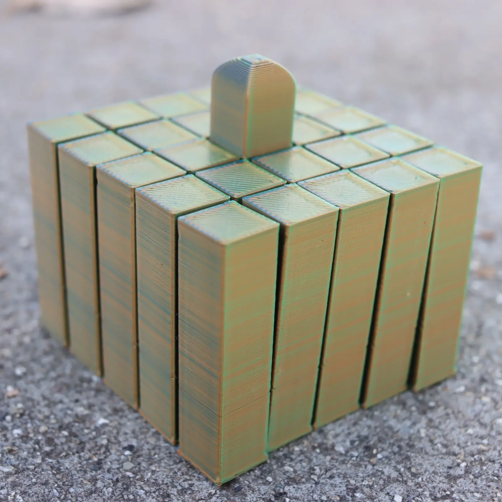 3D Printed- Fleco Grid Figurine 3D Printed- Fleco Grid Figurine